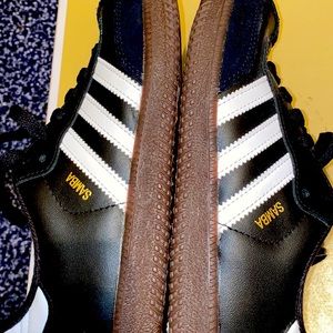 Adidas Sambas